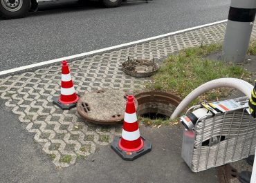 Übungsbericht – 2. Löschzug des Katastrophenschutzes der Stadt Ortenberg übt an fester Schlauchdurchführung in Eckartsborn